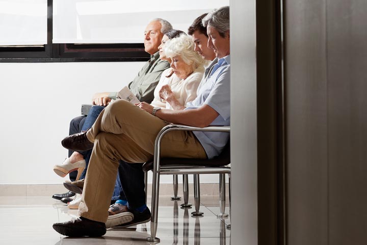 يتوجب على المرضى الانتظار لفترات طويلة