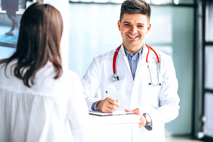 تدريب طلاب الطب في العيادات