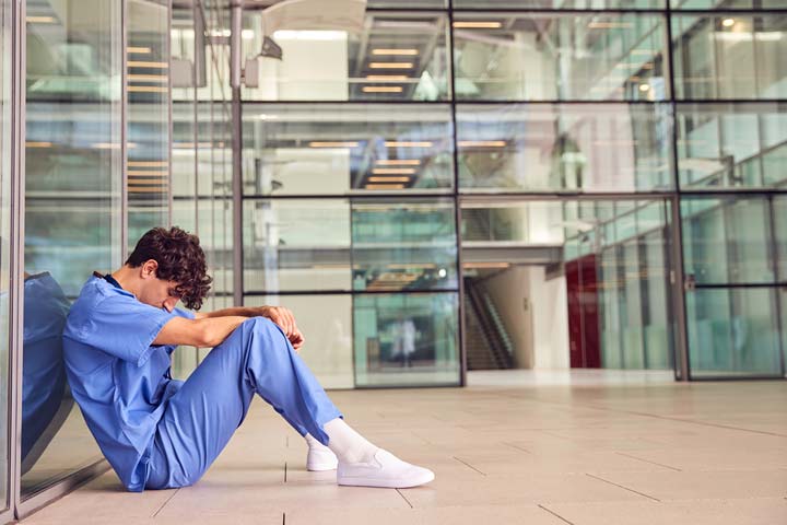 ضغط العمل لدى الأطباء في ألمانيا ضغط العمل لدى الأطباء في ألمانيا