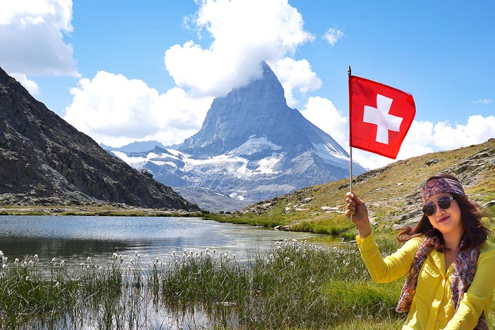 قمة ريفلهورن في سويسرا